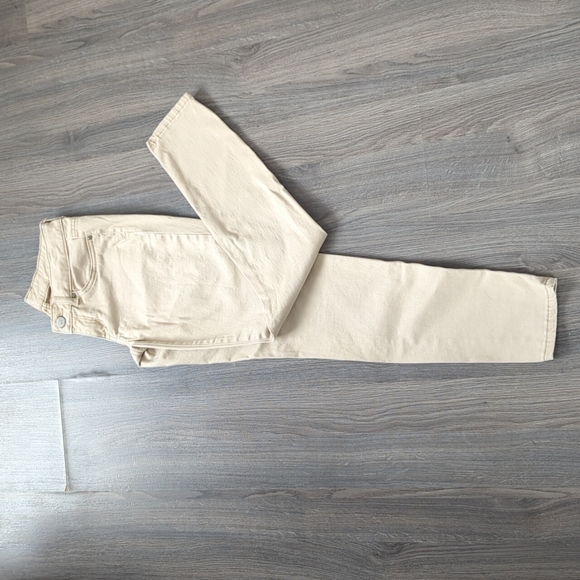 Khaki pants - Picture 4 of 5